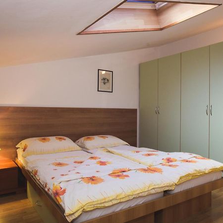 Apartmani Nada & Darko, Kampor, Rab, Hrvatska Екстериор снимка